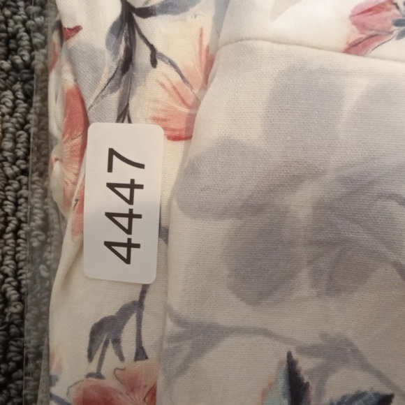 Lulu's Budding Bliss Ivory Floral Print Wide Leg Womens Pants Size Small - Picture 11 of 11